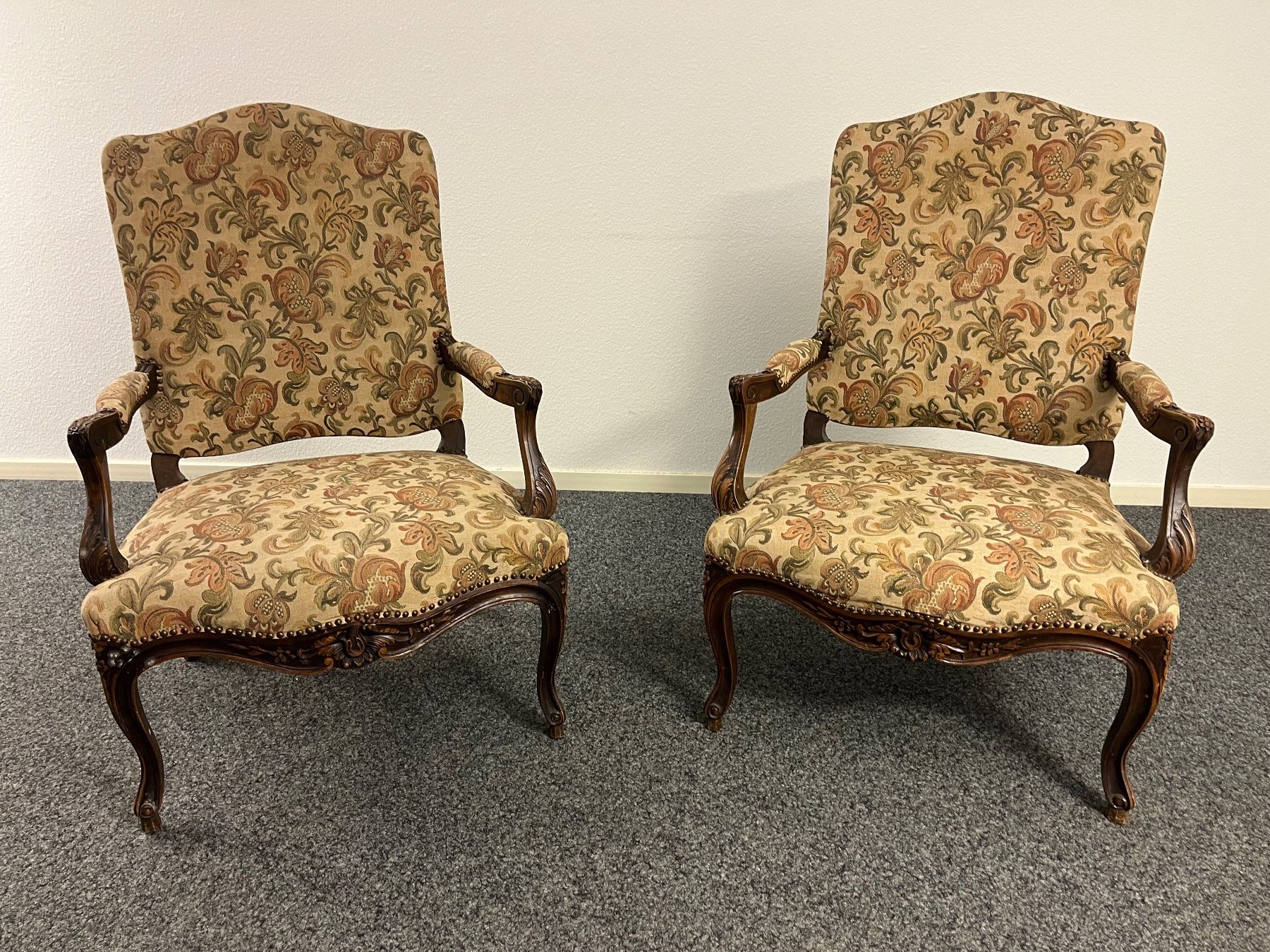 Poltrone: 2 Sessel im Louis Philippe Stil – Usato da Basel venduto da Claudanius