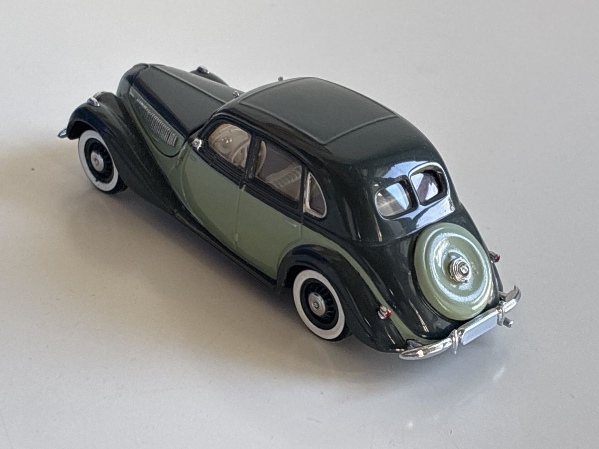 BMW Modellini d'auto: BMW 335, Schuco 1:43 – Usato da Seuzach venduto da steig43 2