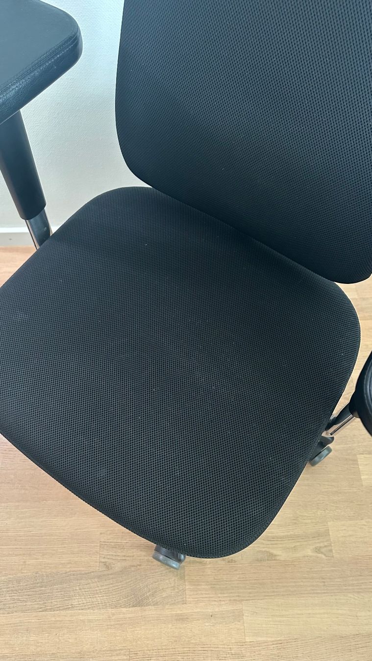 Vitra Sedie: Vitra Büro Stuhl HeadLine – Usato da Jonen venduto da BMWE369 9