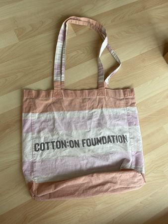 Totebag von Cotton On