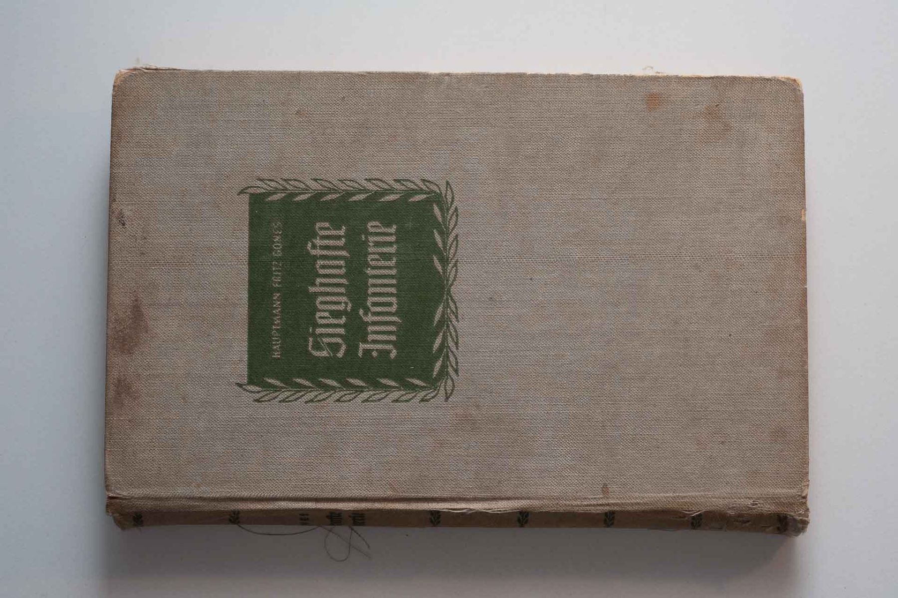 Libri: Buch: Sieghafte Infanterie (1941) – Usato da Schwerzenbach venduto da floridan 1