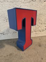 Leuchtreklame Buchstabe "T"