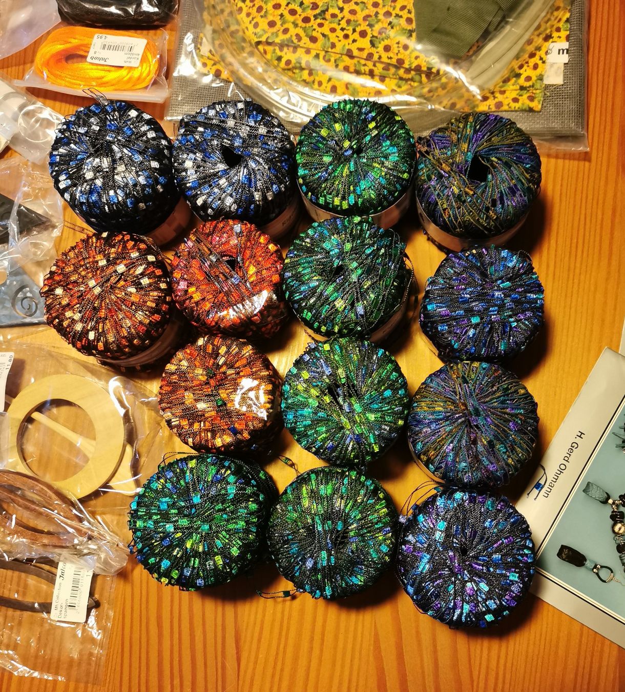 Bastelsets: Set "Schmuck stricken" mit viel Zubehör – Gebraucht aus Detligen von ras_7ksp 2