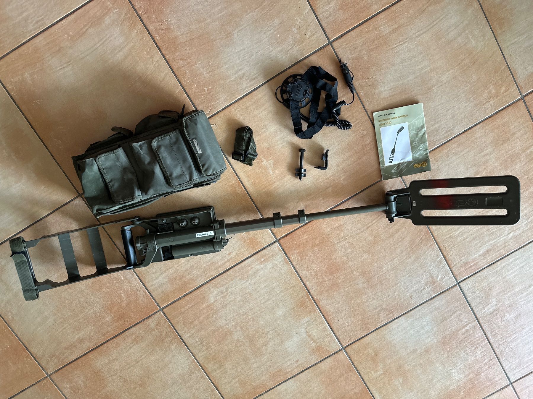 Schweizer Armee Tutti gli attrezzi: Metalldetektor der schweizer Armee CEIA CMD – Usato da Steffisburg venduto da eli_g6q6 2