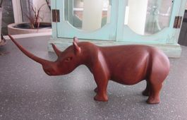 Mid Century Nashorn Holz-Figur Handgeschnitzt