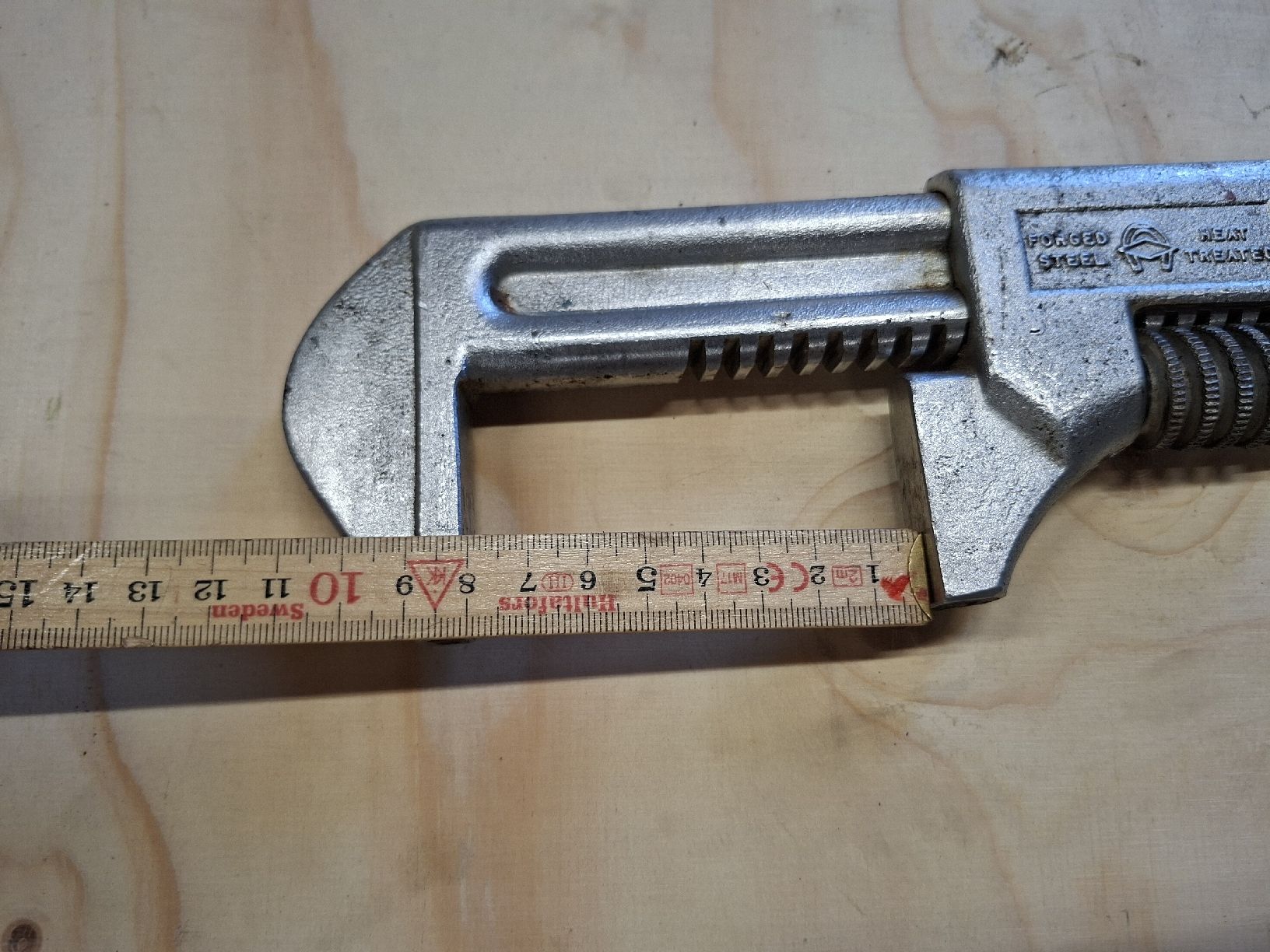Tutti gli attrezzi: Vintage Diamond Tool and Horseshoe Co. 15" – Usato da Niederuzwil venduto da Dakitiki 6