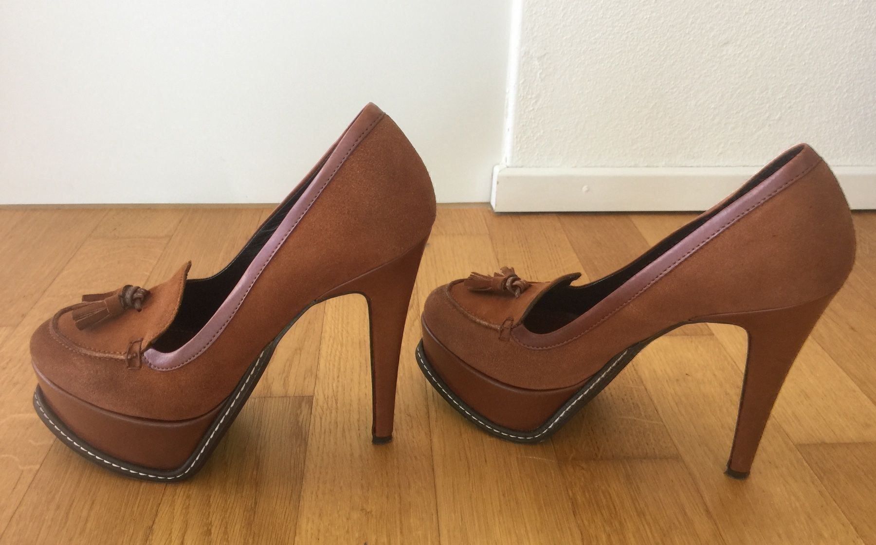Scarpe da donna: Damen Schuhe Wildleder Gr. 37 – Usato da Lachen venduto da mar_ox 1