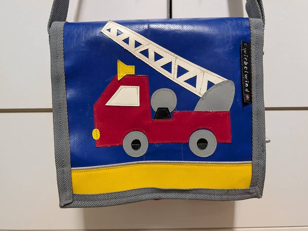 Sacs & sacs à dos: Cwirbelwind Kindergartentasche Feuerwehrauto – D'occasion à Höri par Makumba2 3