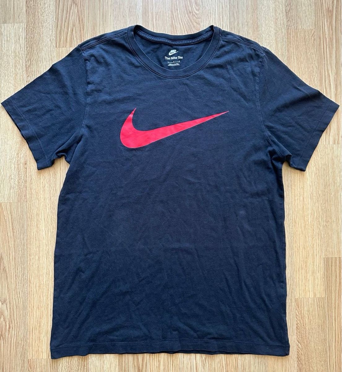 Nike T-shirt: Nike T-shirt  – Usato da Pfäffikon ZH venduto da Nataliia.