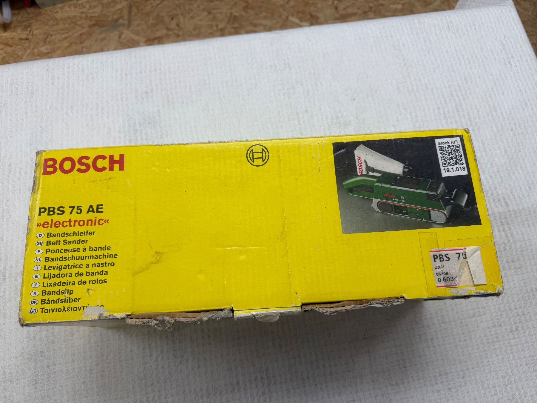Bosch Smerigliatrici & Lucidatrici: Ponceuse à bande Bosch PBS 75 AE – Usato da Cheyres venduto da Floflo1468 1