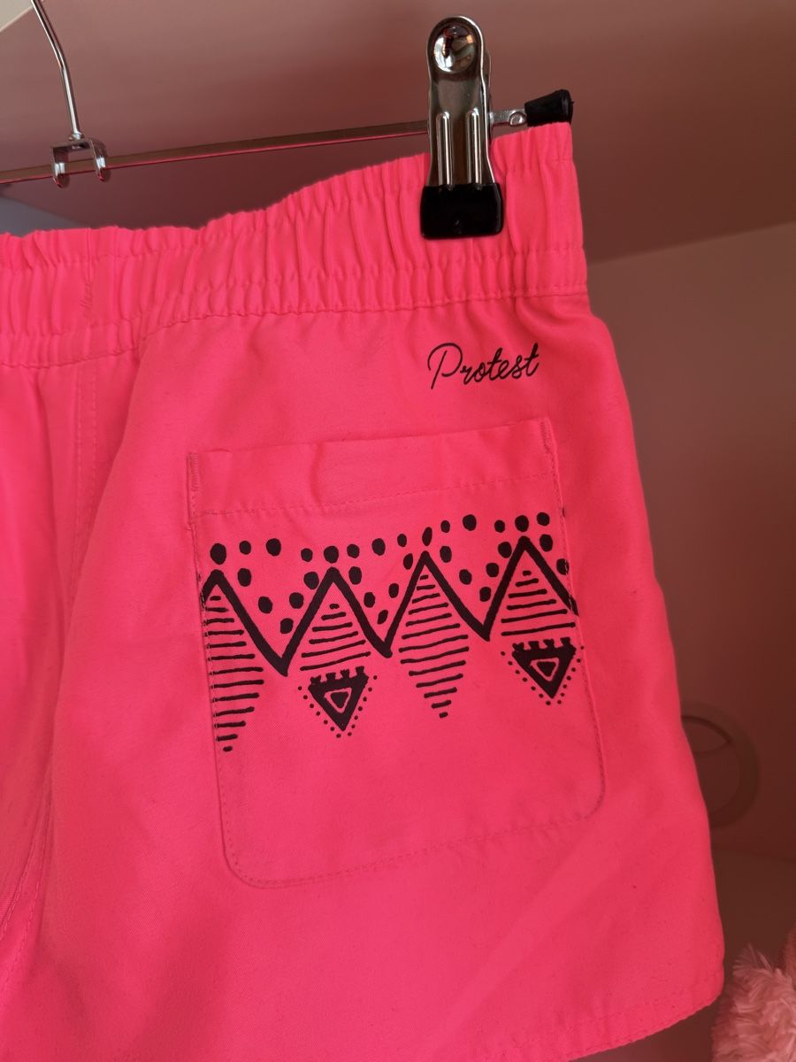 Pantaloni: Mädchen Shorts, Grösse 140, Neon Pink – Usato da Grafenried venduto da Kalocha 2