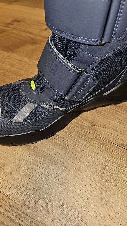 Scarpe per ragazzi: Winterschuh Superfit Gr. 37 – Usato da Wiedlisbach venduto da Papillon83 3