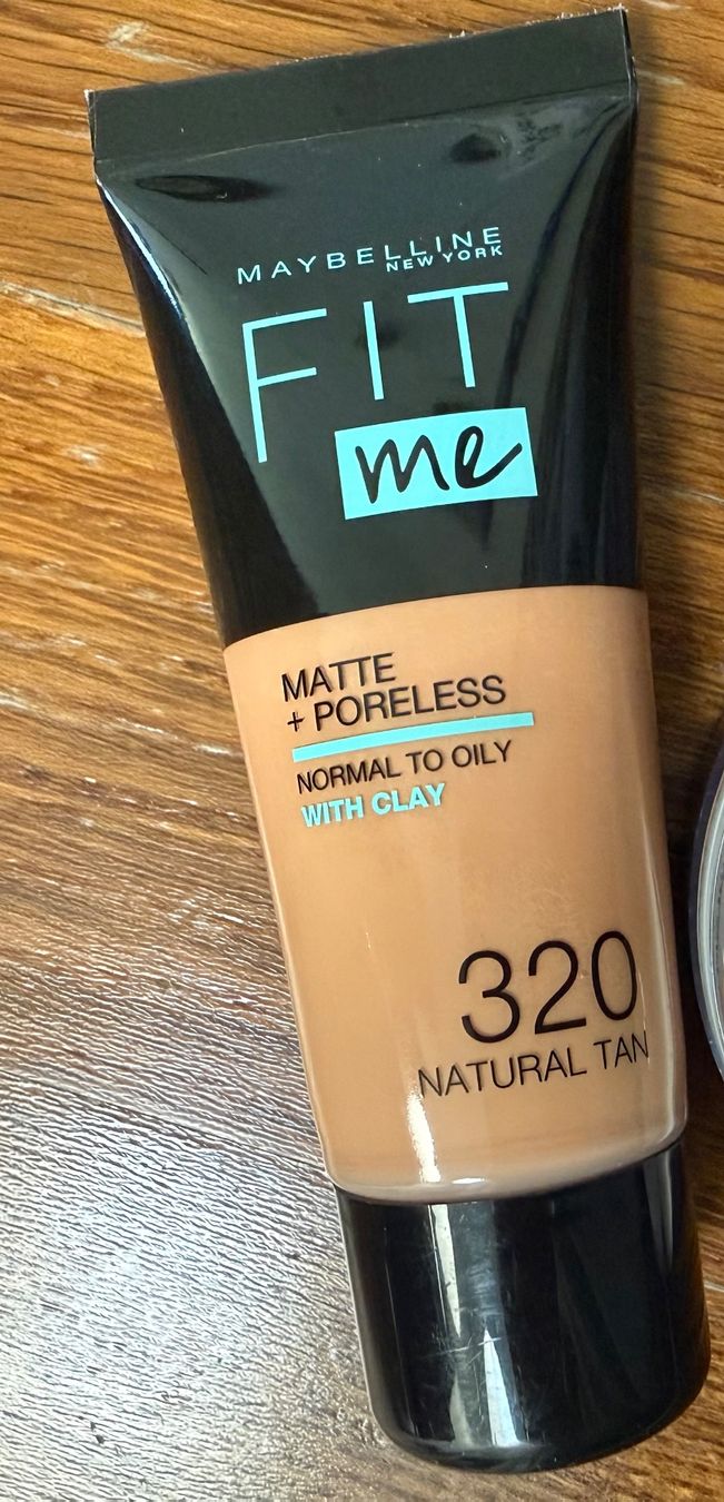 Maybelline Make-up: Maybelline Fit Me 320 – Nuovo e nell'imballaggio originale da Zürich venduto da Yuece