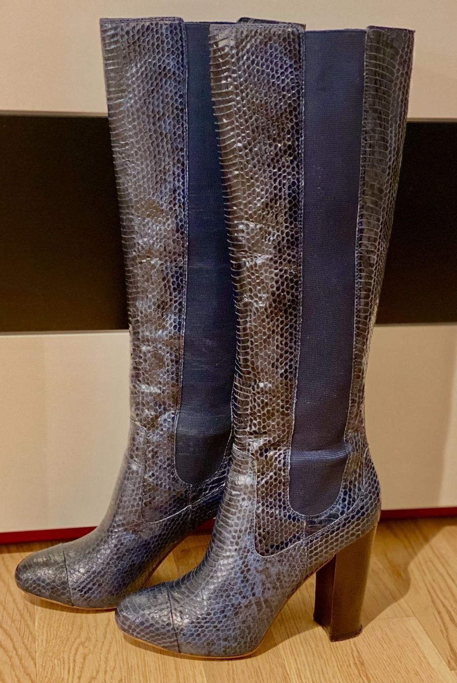 Juicy Couture Scarpe da donna: Juicy Couture Stiefel, blau. Gr. 37 – Usato da Bergdietikon venduto da pinkerton13 4