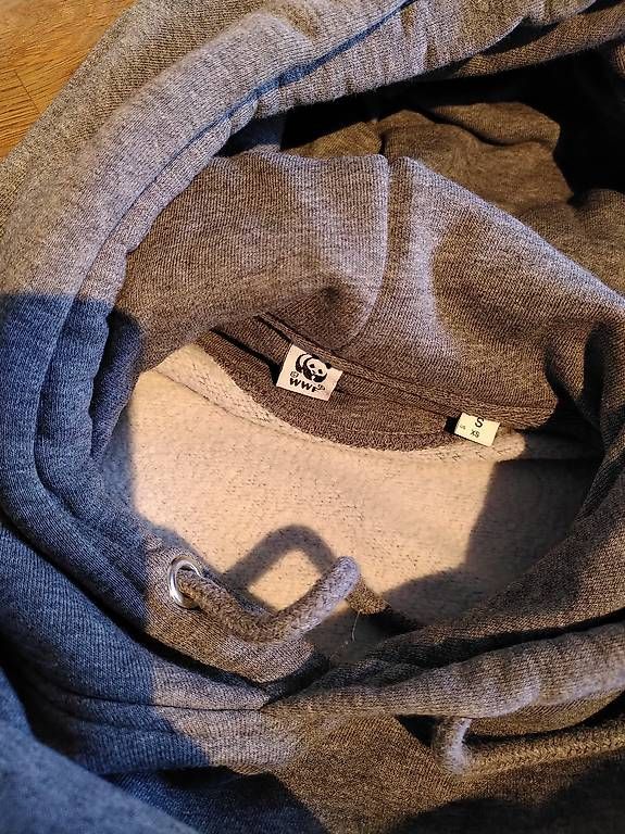 Maglioni & Felpe: WWF - Hoodie grau neu Grösse S / M – Usato da Bern venduto da Synonym01 1