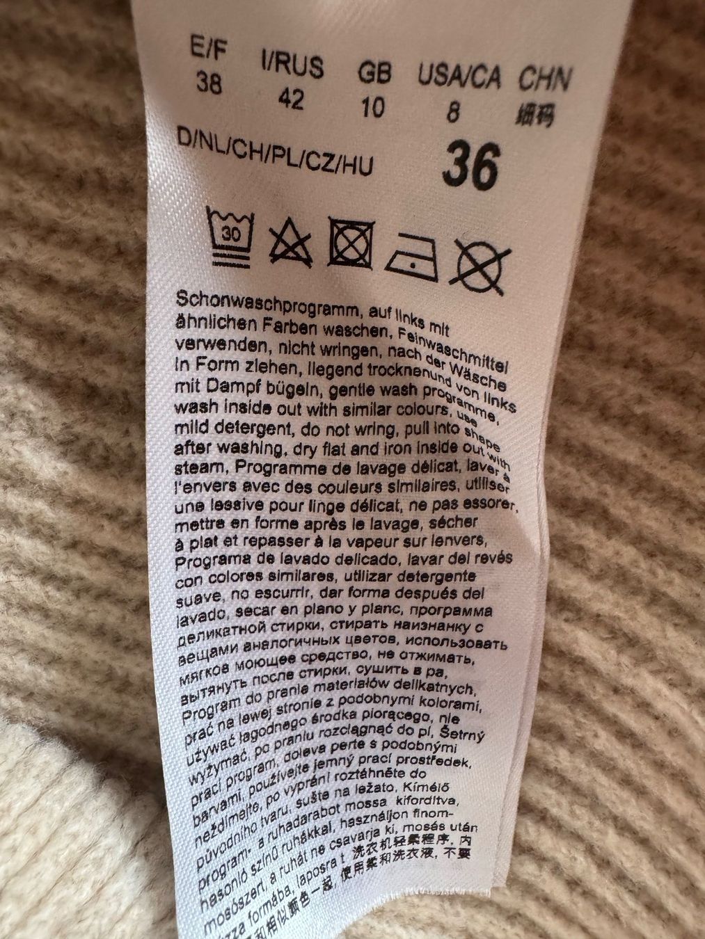 Pulls & Sweat-shirts: Herziger Pullover CARTOON,  Gr. 36. Neu! – Neuf (Voir description) à Oberrohrdorf par maggys15 5