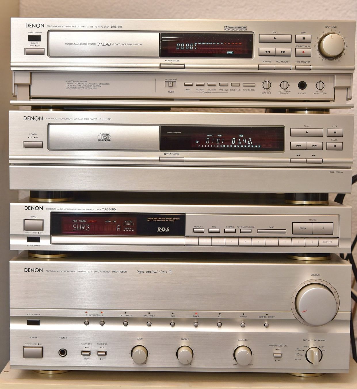Denon Amplificatori: Denon 4-Geräte Turm – Usato da Bonstetten venduto da wudeli79