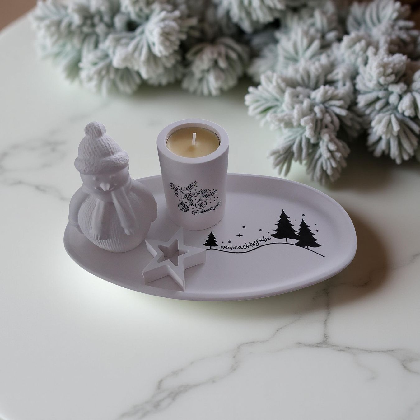 Tutte le decorazioni: Weihnachtsdeko Teller mit Kerzenhalter und Figur Handmade  – Nuovo e nell'imballaggio originale da Erlinsbach SO venduto da Inspirierend