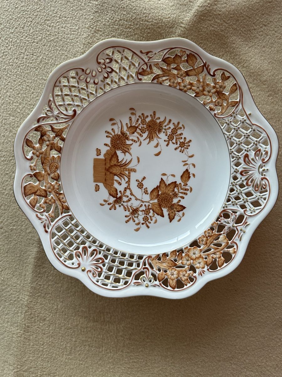 Herend Piatti: Herend Durchbruch Wandteller 25,5 cm – Usato da Herbriggen venduto da Sehrazade