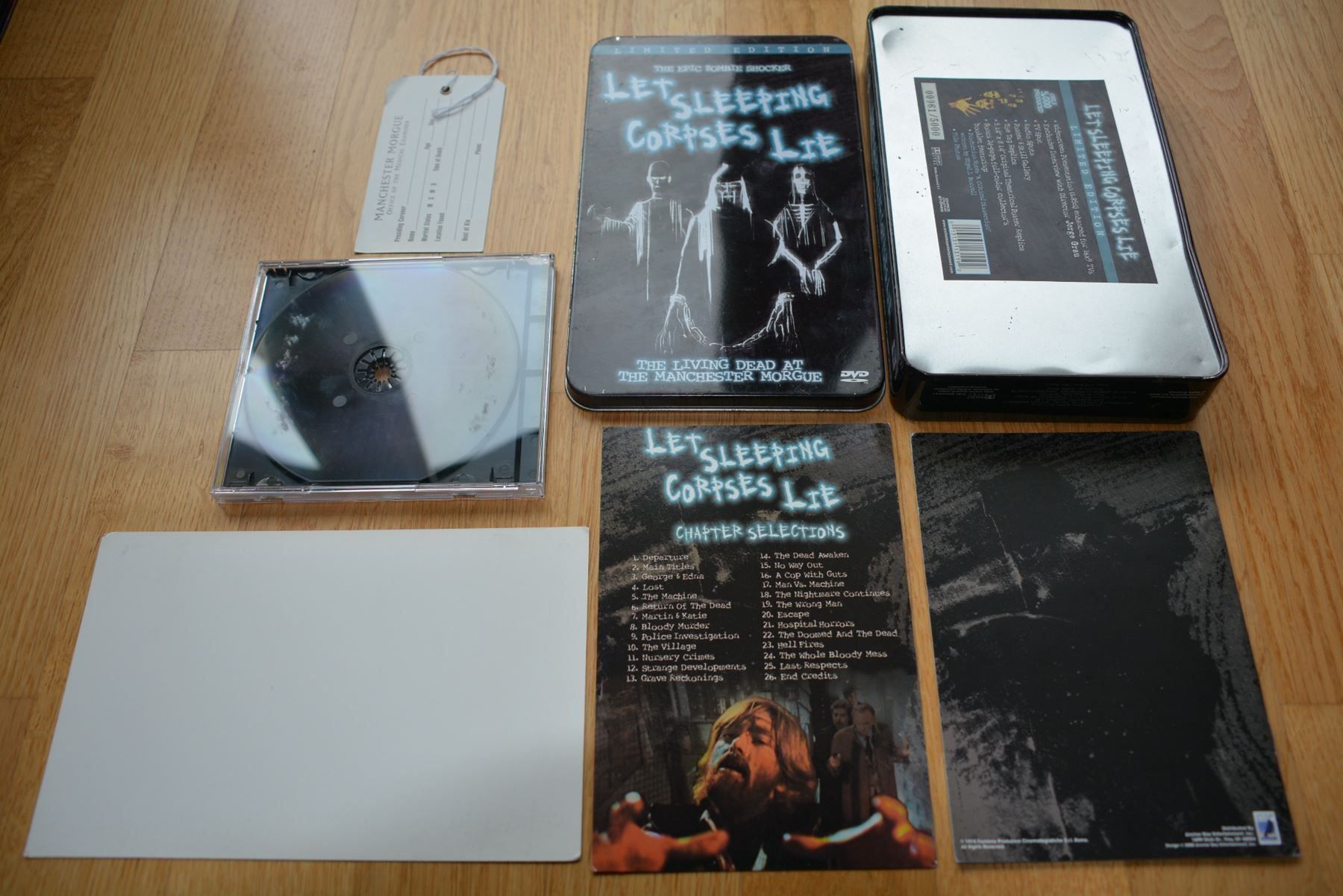 Tutti i DVDs: Rar: Let Sleeping Corpses Lie Limited!!! – Usato da Biel/Bienne venduto da Secondhand_Shop 5