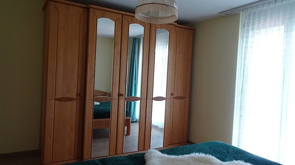 Letti: Komplettes, vollholz Schlafzimmer – Usato da Kaisten venduto da Cbunt 3