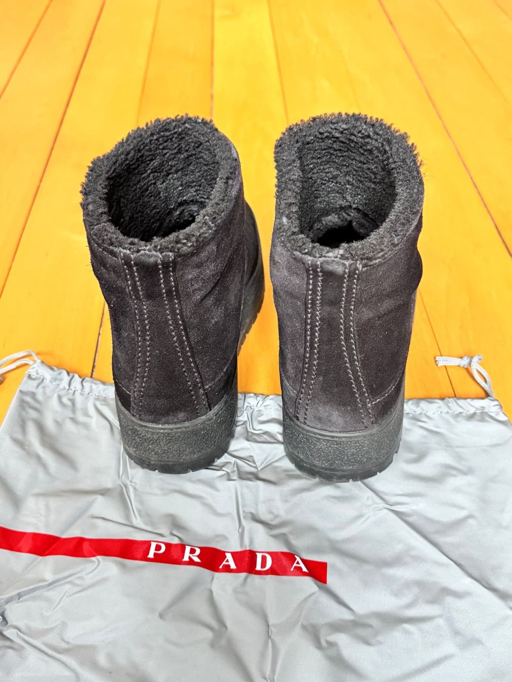 Prada Scarpe da donna: Stiefeletten Prada 38 – Usato da St. Gallen venduto da Lince1 1