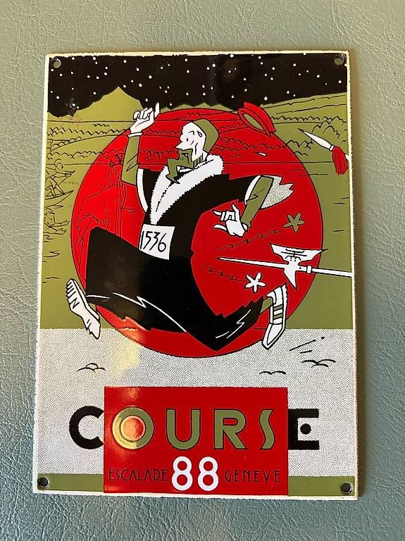 Insegne: 1988 Plaque émaillée Course d'Escalade – Usato da Genève venduto da Johnny345