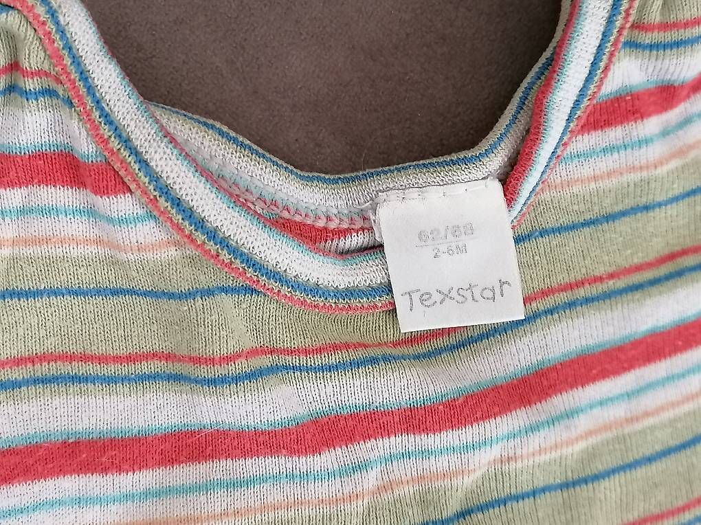 Lotti & Set di vestiti: Kurzarm Bodies Grösse 62 – Usato da Oberglatt ZH venduto da Chaeferly 2