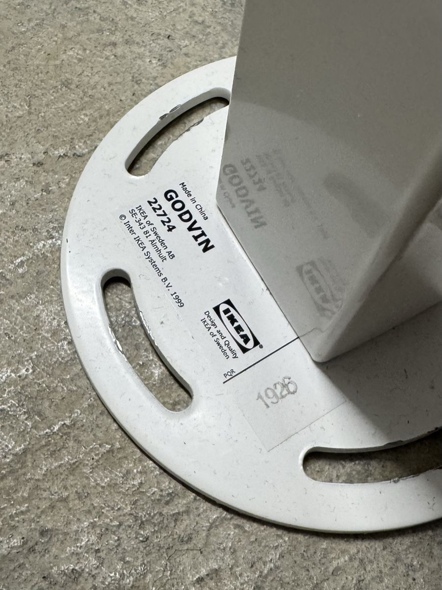 Ikea Altri mobili: IKEA GODVIN Tischbein weiss 2Stk. – Usato da Bern venduto da Zalana 1