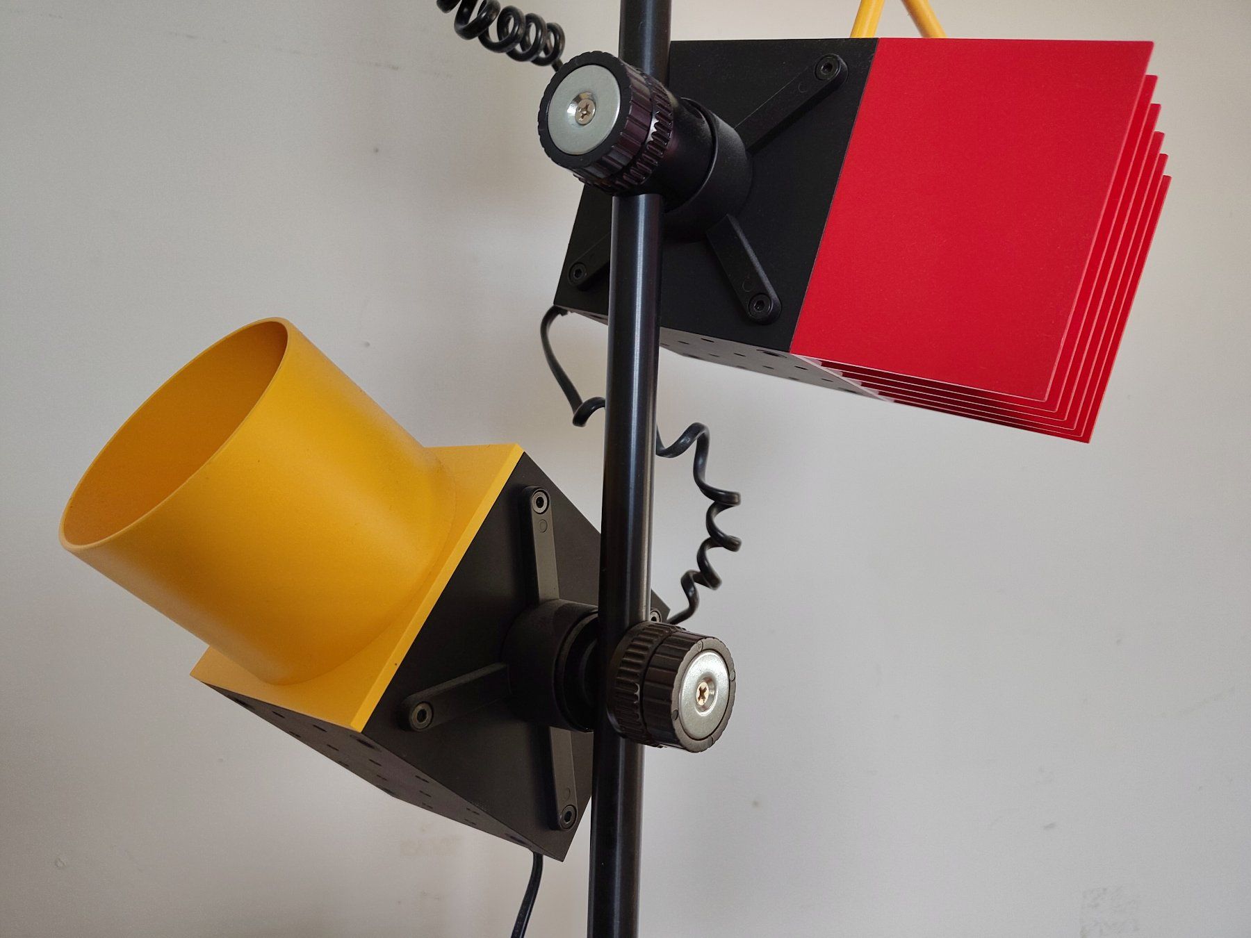 Ikea Lampade: Lampe sur pied Ikea Frekvens – Usato da Lausanne venduto da Ljab 2