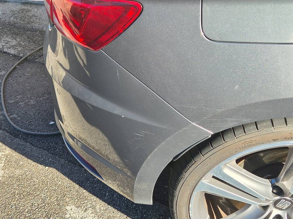 Autos: Seat Leon Cupra 280  Handschalter – Gebraucht aus Fahrni von Benusi 2