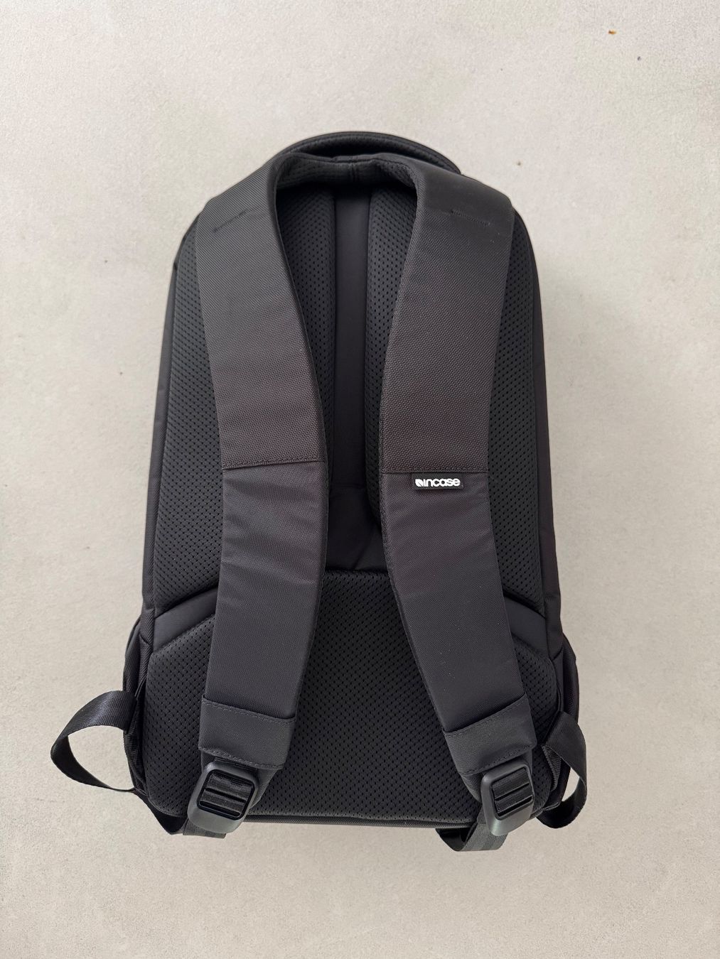 Incase Zaini: INCASE ICON Lite Pack 16L, Neu – Nuovo e nell'imballaggio originale da Paradiso venduto da pietk_6900 1