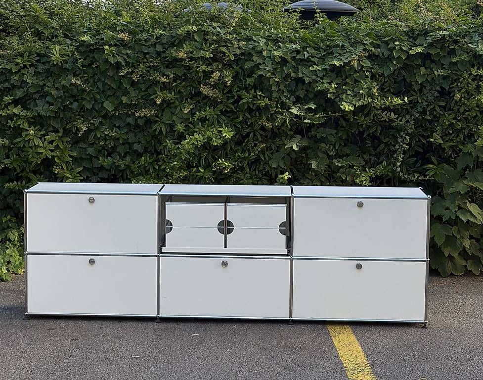 USM Mobili TV: Buffet bas / Meuble TV type USM Haller blanc – Usato da Lausanne venduto da avd_f6vq 1