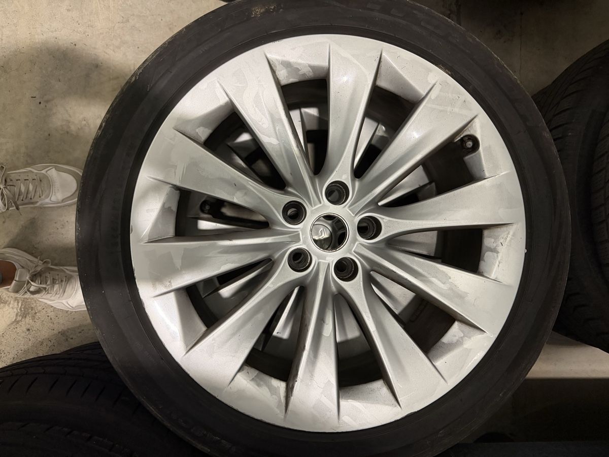 Tesla Cerchioni: 4 Jantes Tesla original 20 pouces – Usato da Courtemaîche venduto da jco_yj7n 3
