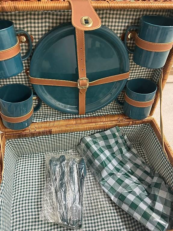 Altro per la casa: Picknick-Korb – Nuovo (secondo la descrizione) da Grosswangen venduto da mir_m556 3