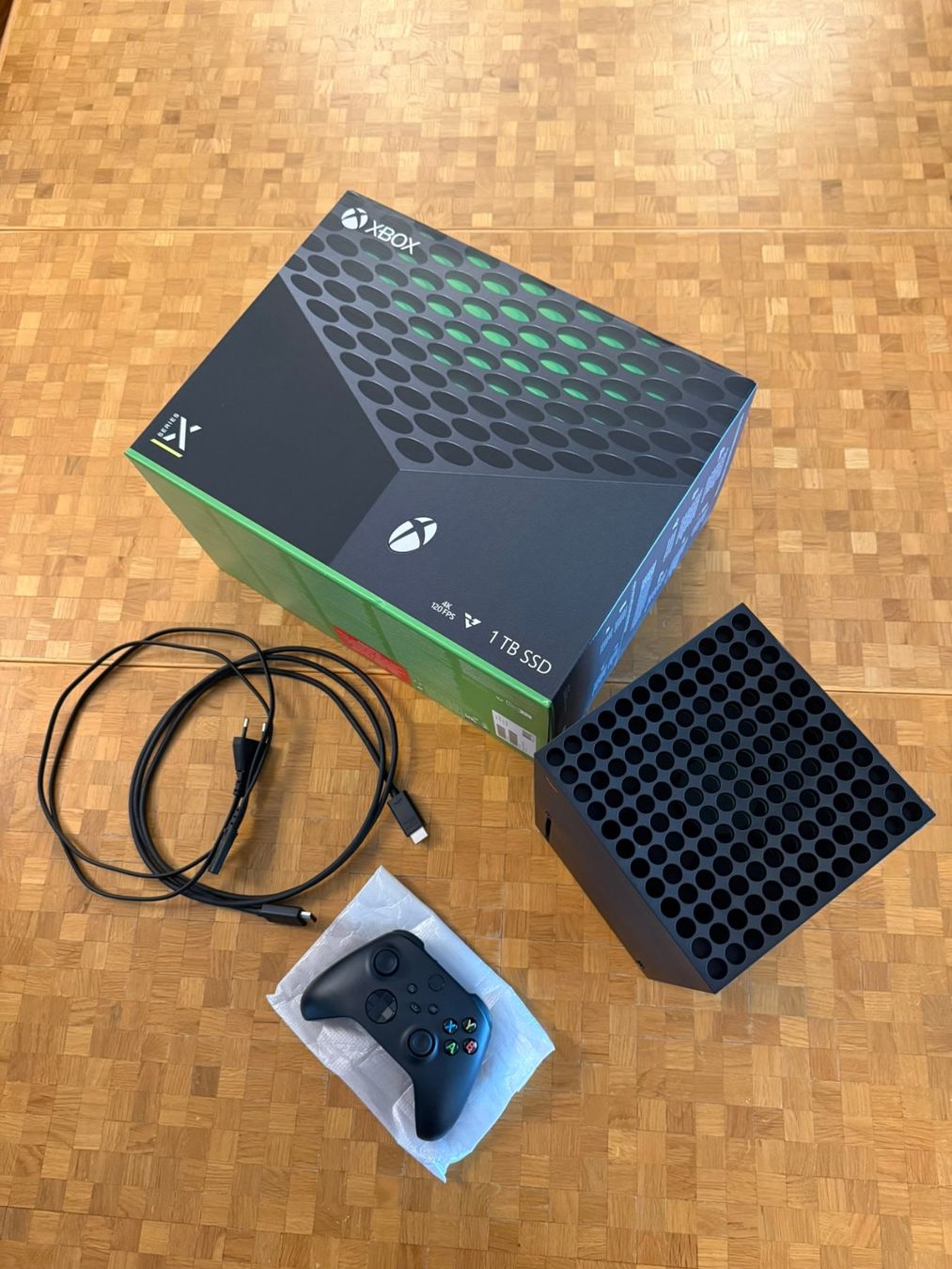 Microsoft Console: Xbox Series X – Nuovo (secondo la descrizione) da Meikirch venduto da meineangebote
