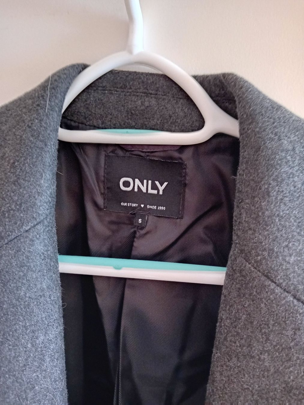 Only Mäntel: Mantel Only – Gebraucht aus Herisau von nef_nq6c 2