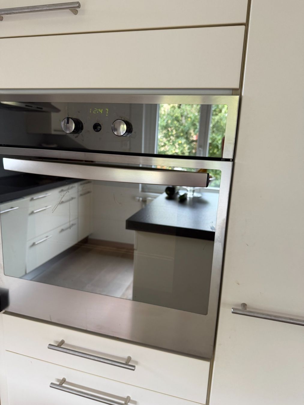 Cucine complete: Cuisine d'angle  avec îlot central – Usato da Fribourg venduto da pie_9sqz 5
