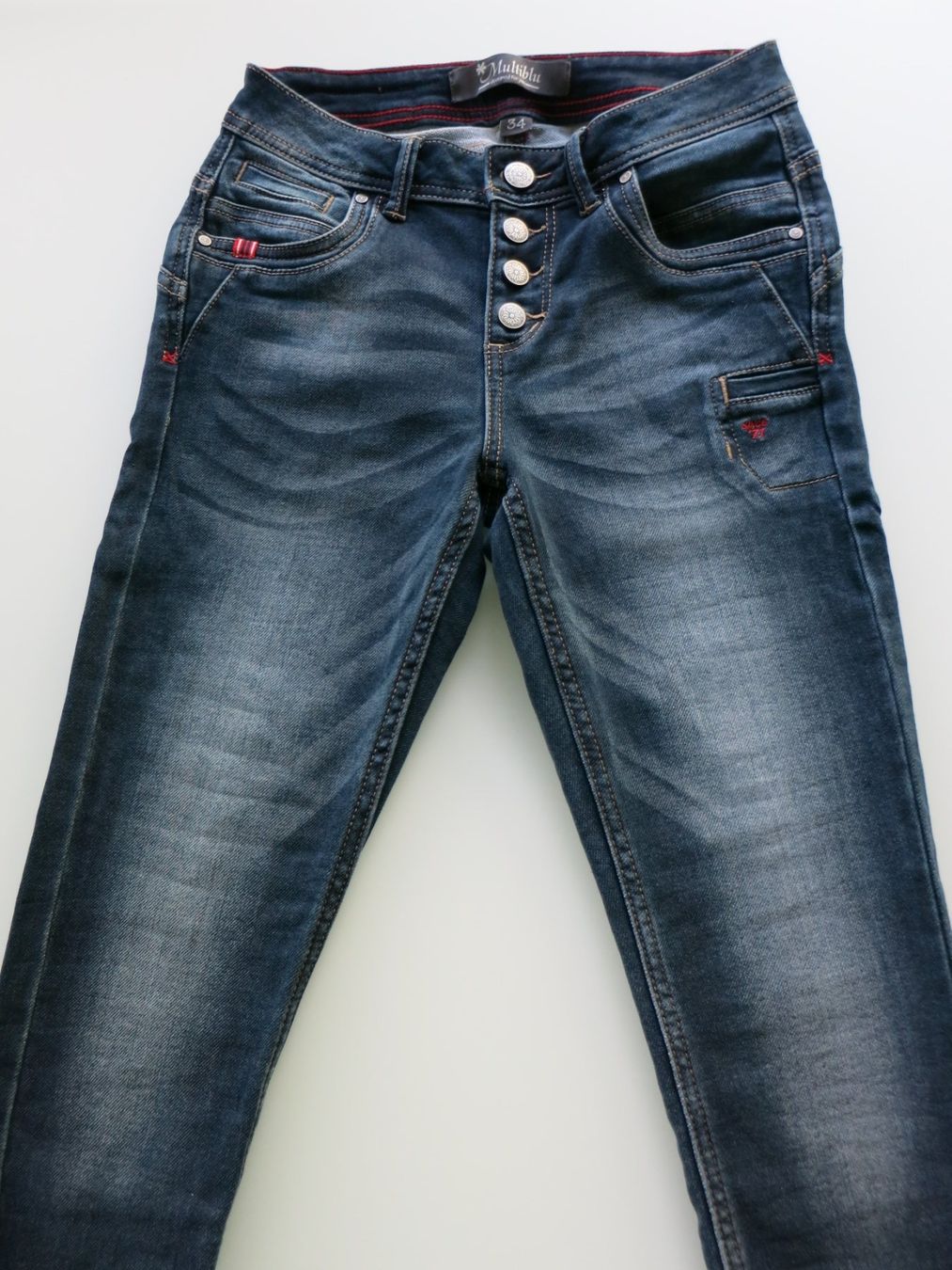 Jeans: Multiblu Jeans Damen Grösse 34 neu – Nuovo (secondo la descrizione) da Wisen SO venduto da Ihunter