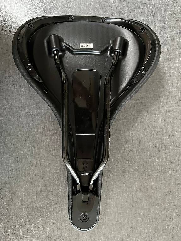Pezzi di ricambio: Selle pour vélo – Nuovo (secondo la descrizione) da Renens VD venduto da ele_dkq8 3