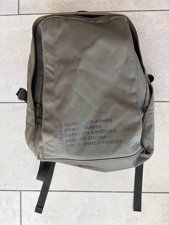 Schweizer Armee Rucksäcke: Original Rucksack Schweizer Armee, 2511.2658 – Neu (gemäss Beschreibung) aus Lachen SZ von Lachen-8853