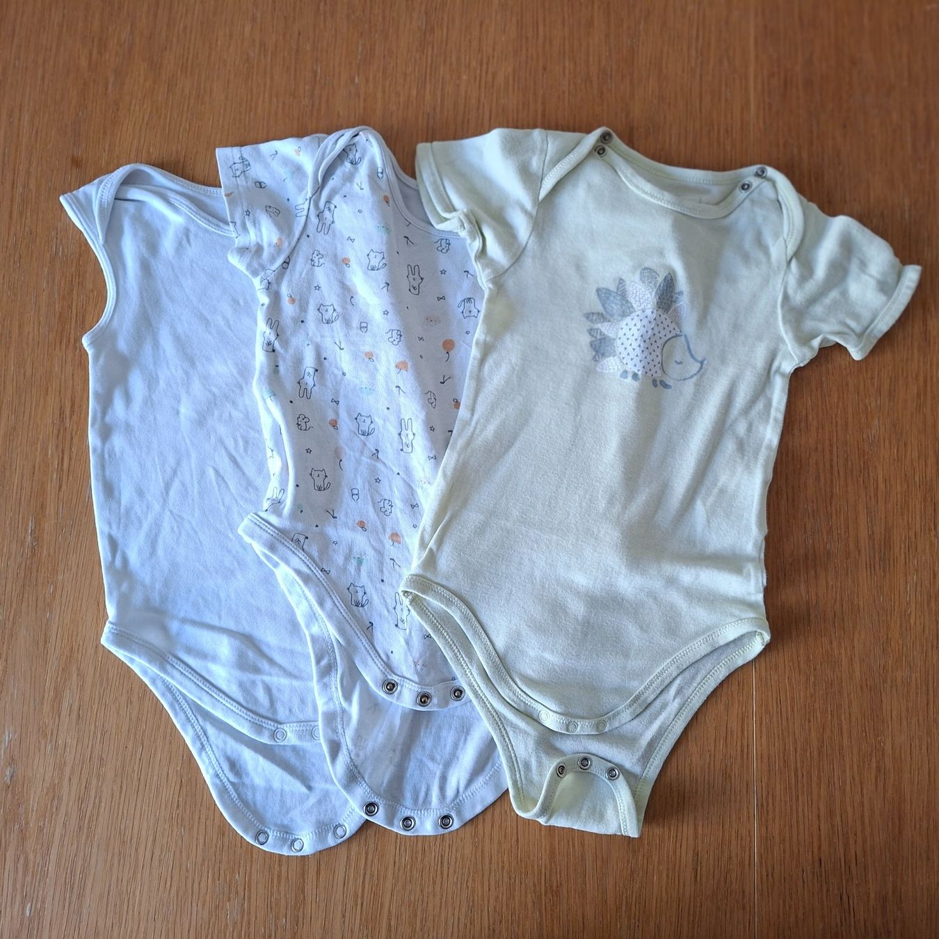 Biancheria intima: 10 Bodys, Grösse 92 – Usato da Zürich venduto da ege_rbb9 3
