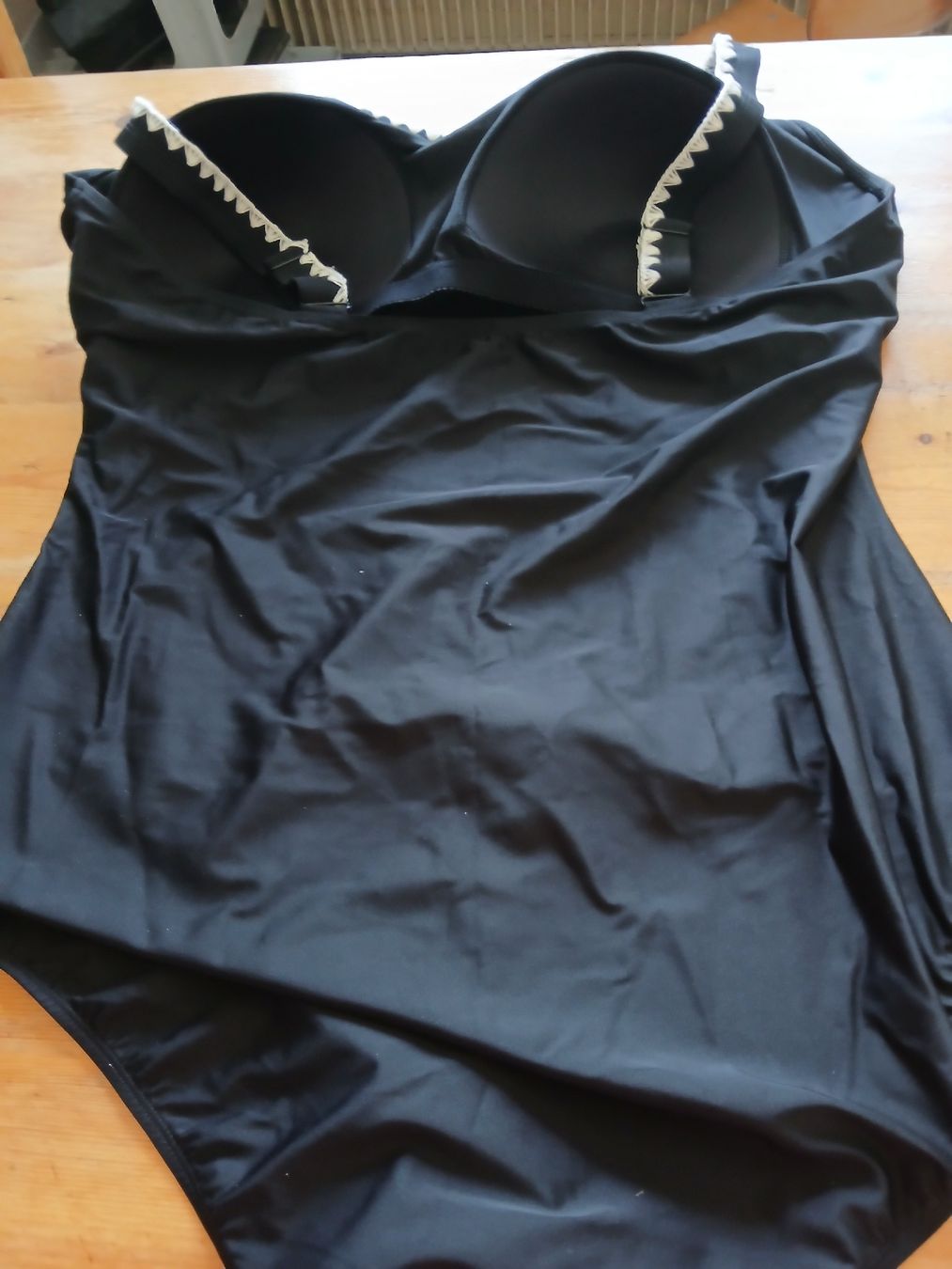 Costumi da bagno & Bikini: 1 costume de bain dame.Neuf.Taille56 – Nuovo (secondo la descrizione) da Miecourt venduto da Marly1 5