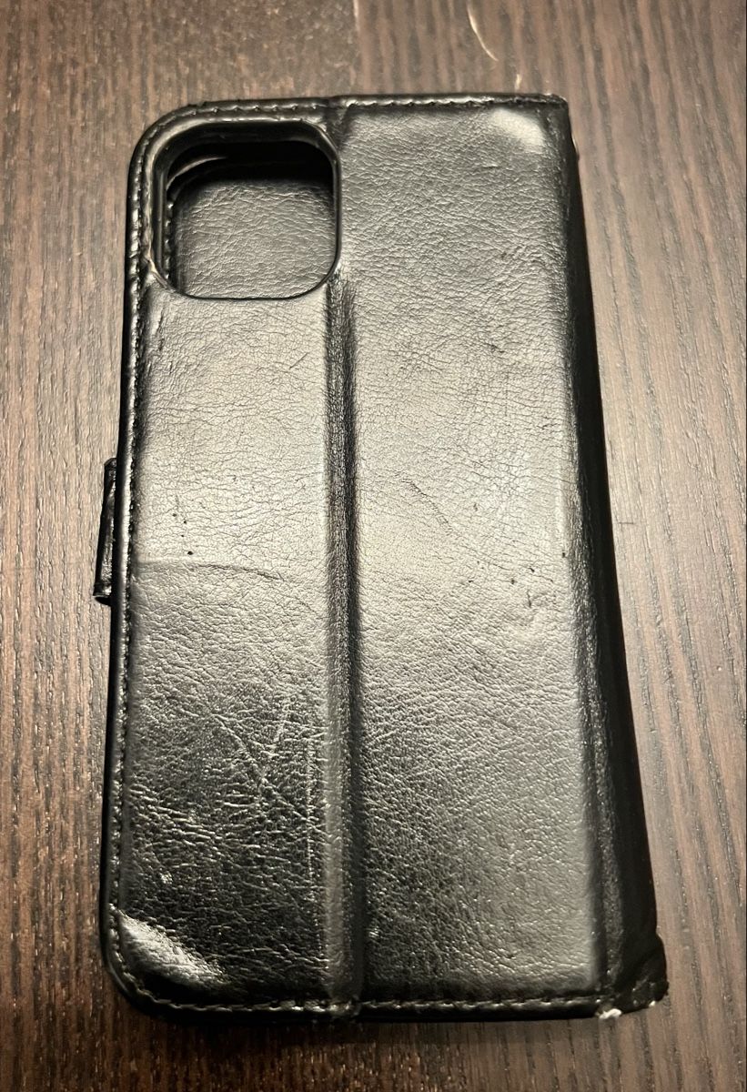 Cover & Protezioni schermo: Coque pour IPhone 12 – Usato da Fribourg venduto da Obiwan22 1