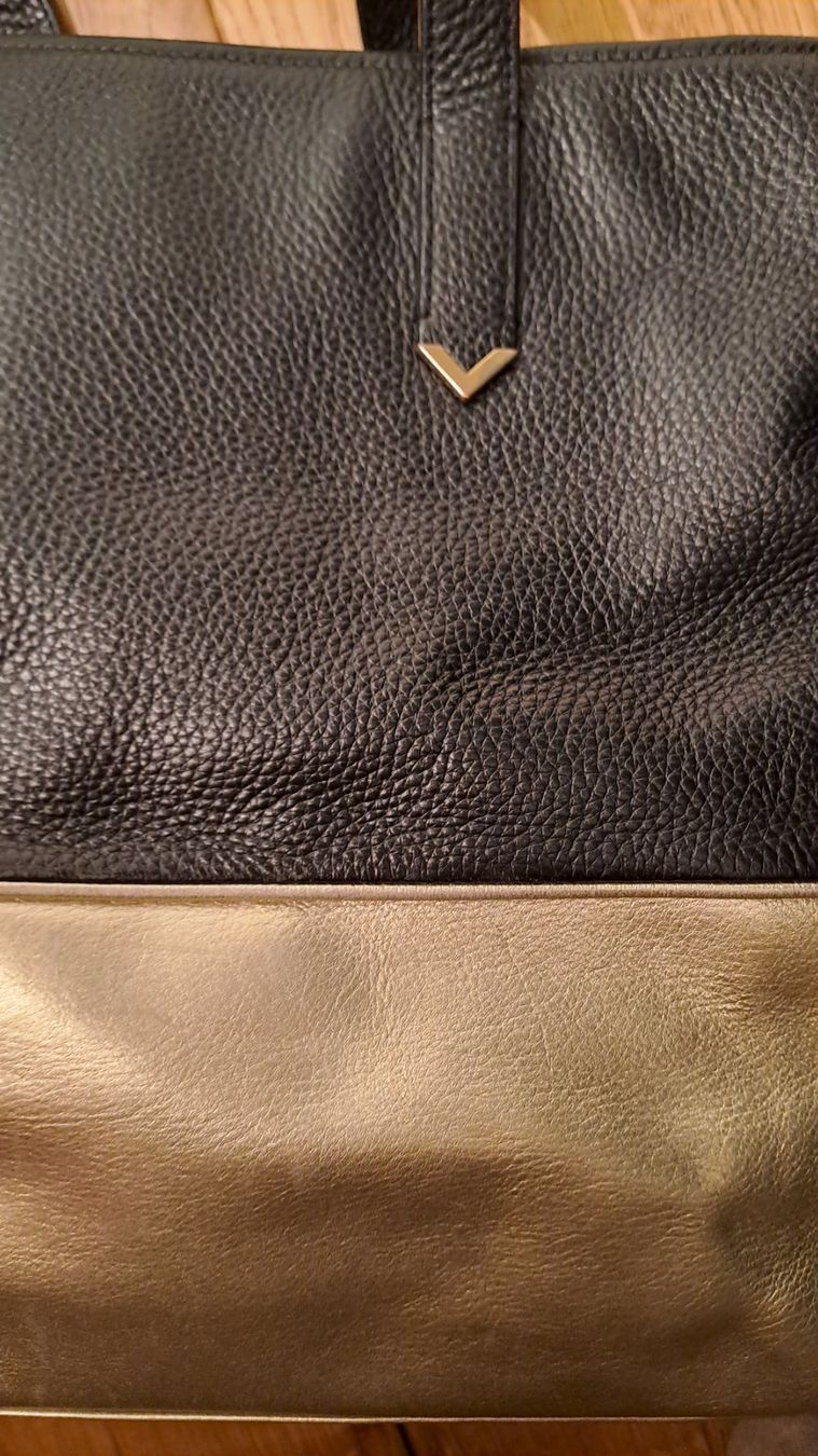 Guess Sacs femmes: Schultertasche aus Leder – D'occasion à Zürich par Callea 4