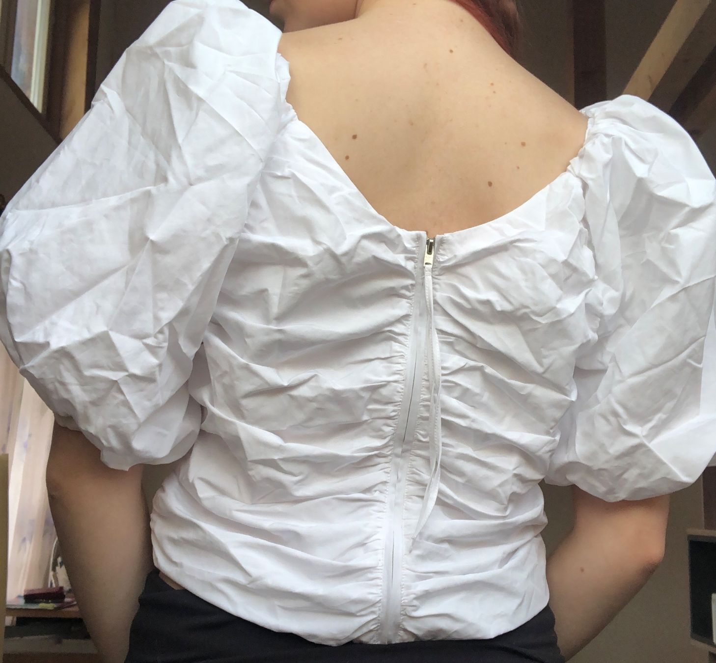H&M Tops: Top blanc H&M – Gebraucht aus Bulle von sop_ct6x 1