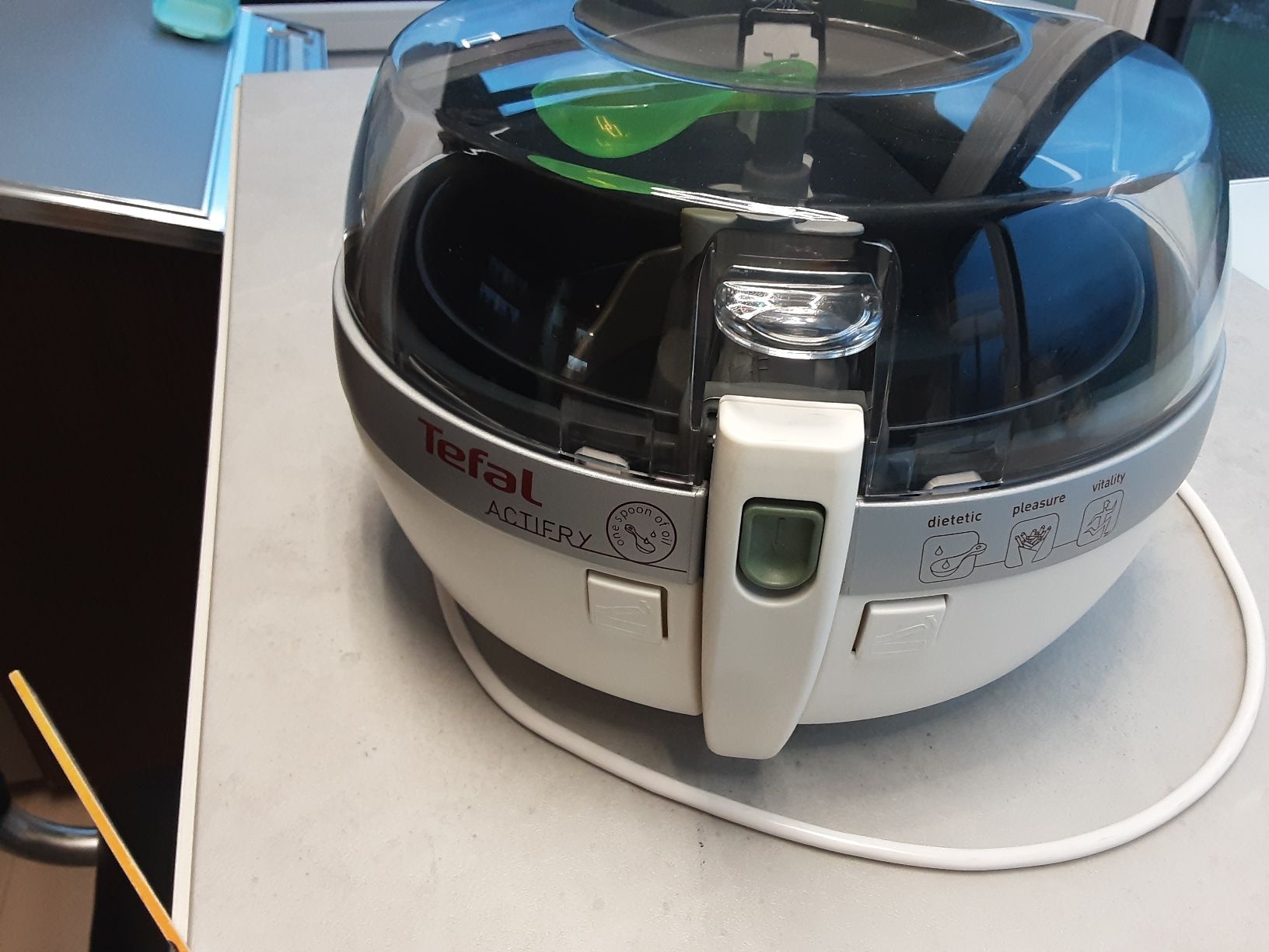 Tefal Elettrodomestici da cucina: Airfryer  Tefal – Nuovo (secondo la descrizione) da Oberdiessbach venduto da Pilotina600 3