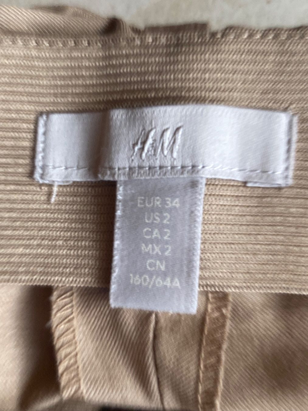 H&M Pantaloni: Pantalon 34 H&M brun clair – Usato da Orpund venduto da Mary8972 4