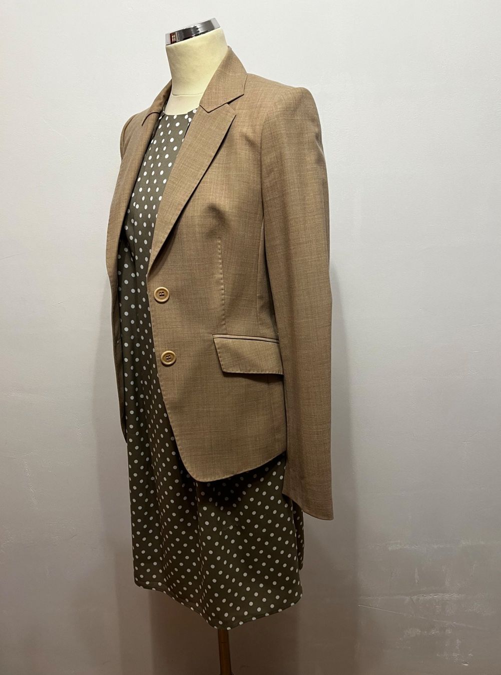 Giacche: Blazer / ST. EMILE – Usato da Maienfeld venduto da 2nd-Hand-Parts 2