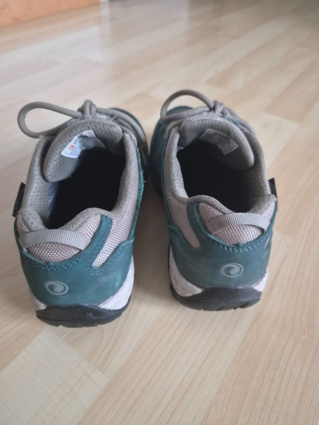 Sherpa Scarpe da donna: Sherpa Dullu Low ll Trekkingschuhe – Usato da Erstfeld venduto da tan_ddw8 2